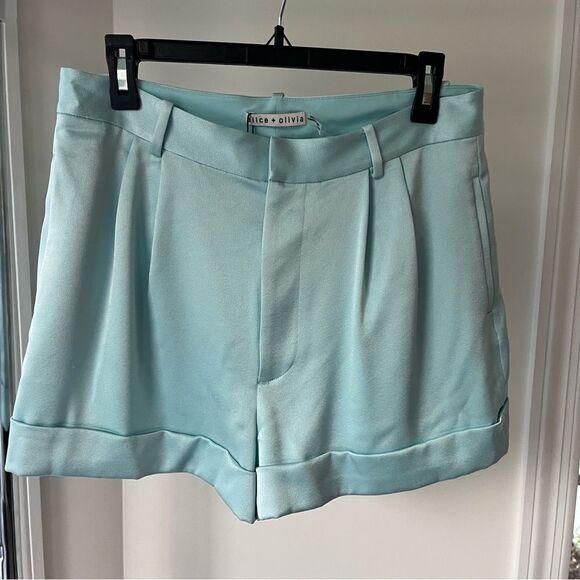 Alice and Olivia Corny Pleated Satin-Feel Shorts in Powder Blue NWT - Picture 5 of 7